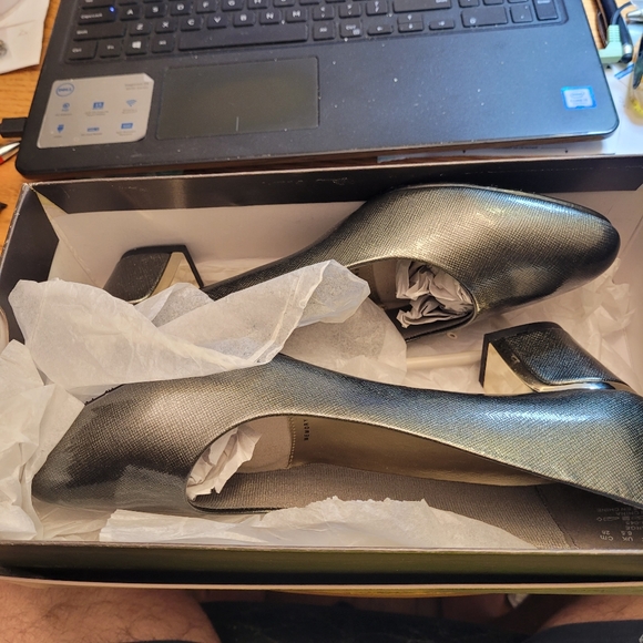 Ladies shoes - Picture 3 of 10